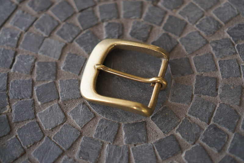 Antique Brass Heel Bar