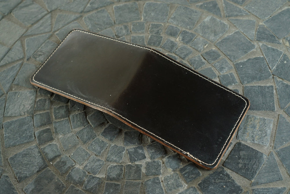 Stronghold - Vienna Shell Cordovan & Dark Brown Horsebutt Bifold