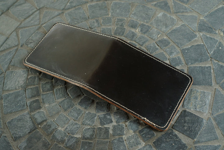 Stronghold - Vienna Shell Cordovan & Dark Brown Horsebutt Bifold