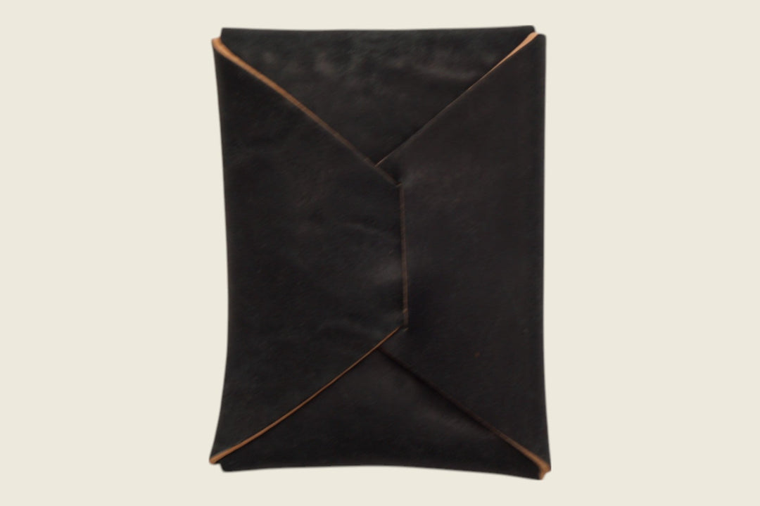 Ward - Tumbled Black Shell Cordovan (Horween) Front Pocket